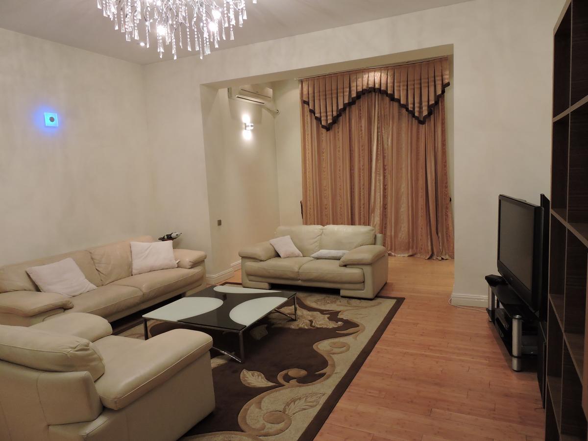 1 Shota Rustaveli Avenue Apartment Tbilisi Exterior photo