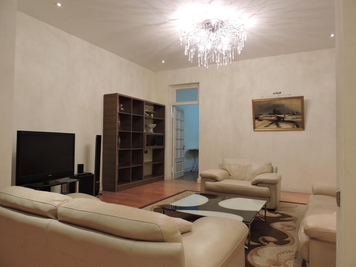 1 Shota Rustaveli Avenue Apartment Tbilisi Exterior photo